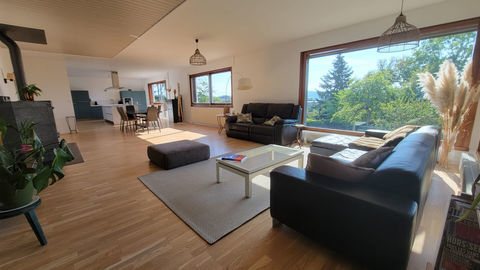  Maison � vendre 9 pi�ces 300 m�