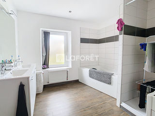  Immeuble � vendre 8 pi�ces 179 m�