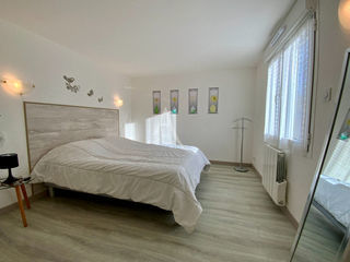  Immeuble � vendre 8 pi�ces 195 m�