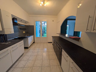  Appartement � louer 3 pi�ces 93 m�