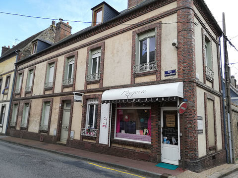 Local Commercial centre ville 43.27 m&sup2; 756 27130 Verneuil d avre et d iton