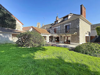  Maison � vendre 9 pi�ces 300 m�