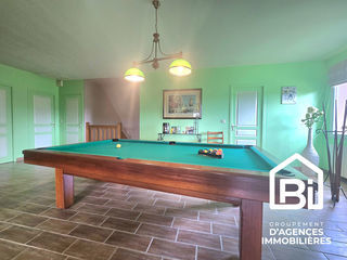  Maison � vendre 8 pi�ces 218 m�