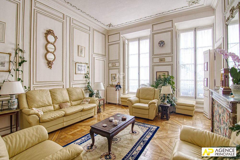 � vendre  Appartement Versailles (78000)