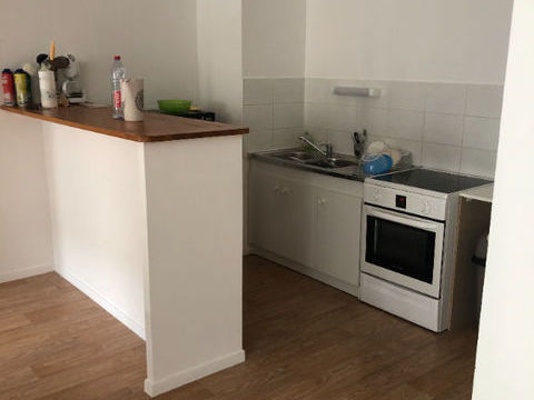   Appartement T4 93.6 m2 Appartement - 4 pi�ce(s) - 94 m�