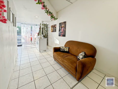 Local commercial Montauban 120 m2 1400 82000 Montauban