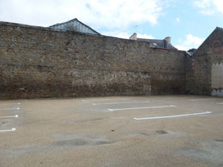  Parking / Garage � louer 