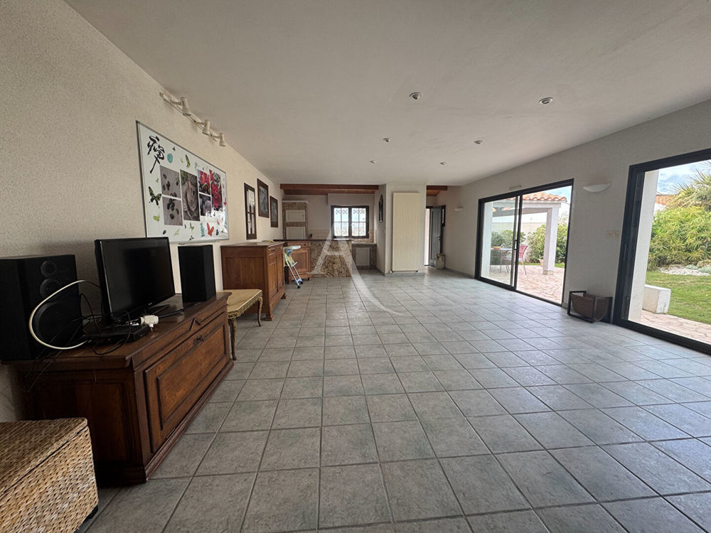 � vendre  Maison Le Fenouiller (85800)