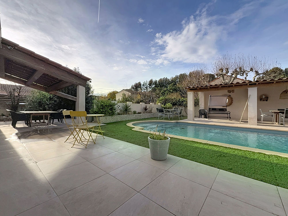 � vendre  Maison Aubagne (13400)