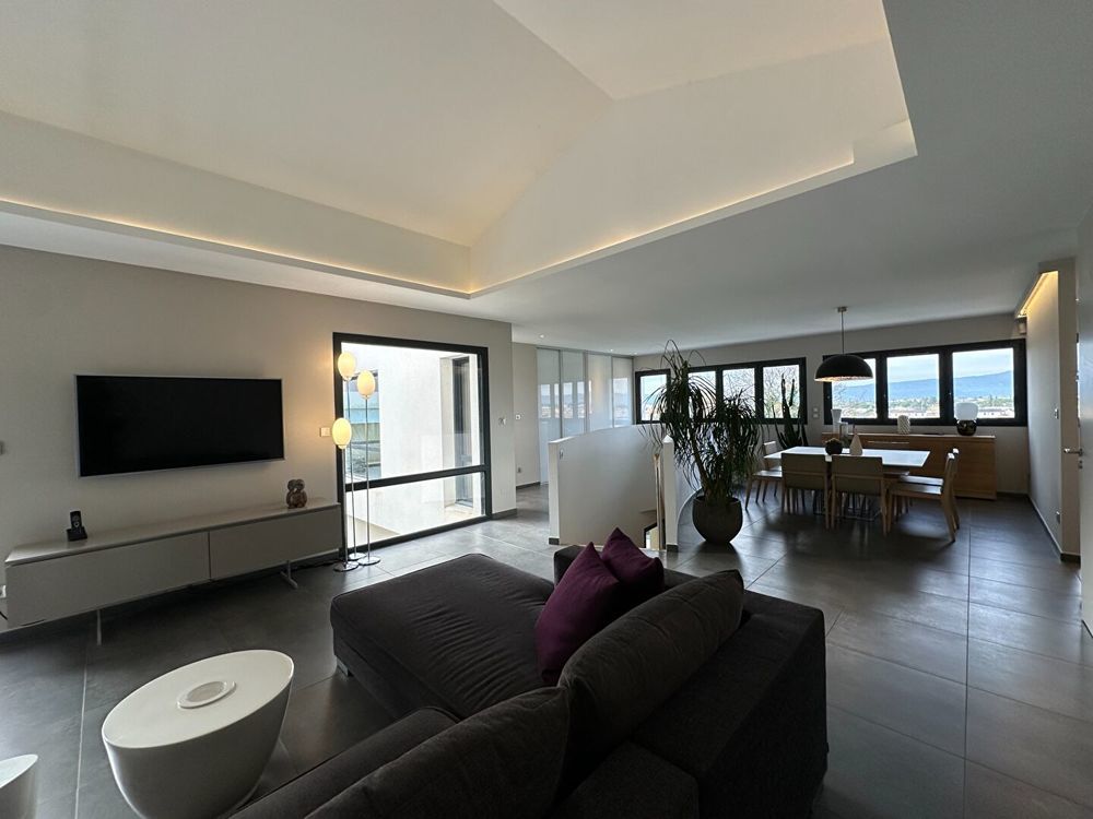 � vendre  Maison Mont�limar (26200)