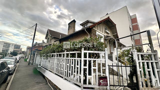  Immeuble � vendre 10 pi�ces 195 m�