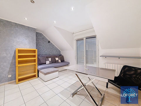   APPARTEMENT - 2 PI�CES - MEUBL�E -  PARKING -  91740 - PUSSAY Appartement - 2 pi�ce(s) - 33 m�