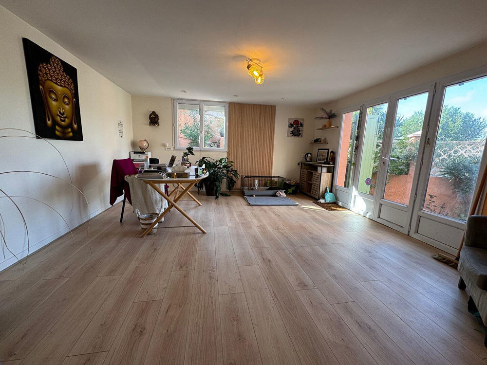 � vendre  Maison Saint-Cyr-sur-Mer (83270)