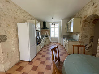  Immeuble � vendre 12 pi�ces 293 m�