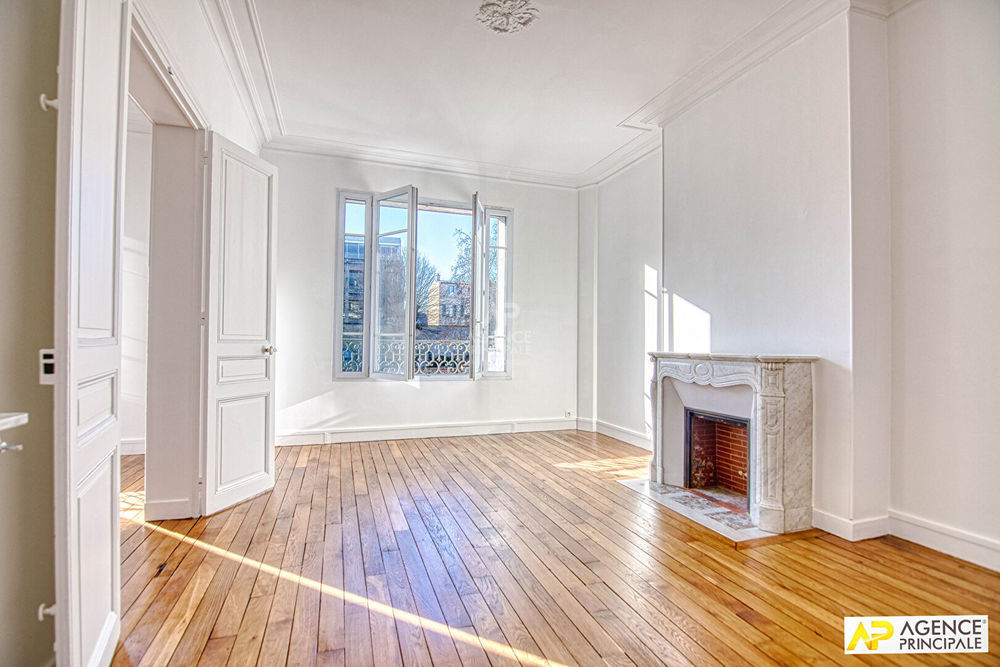 � vendre  Appartement Versailles (78000)