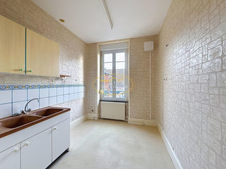  Appartement � louer 4 pi�ces 112 m�