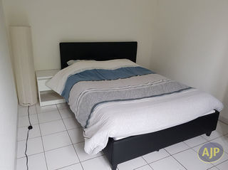  Immeuble � vendre 14 pi�ces 265 m�