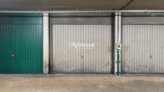  Parking / Garage � louer 