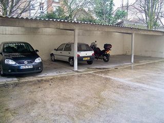  Parking / Garage � louer 