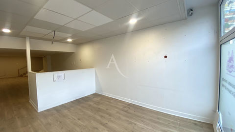 Local commercial Paris 4333 75013 Paris