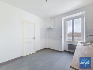  Immeuble � vendre 9 pi�ces 132 m�