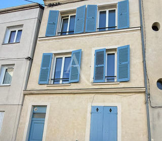  Immeuble � vendre 10 pi�ces 120 m�