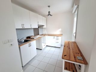  Appartement � louer 4 pi�ces 79 m� Nantes