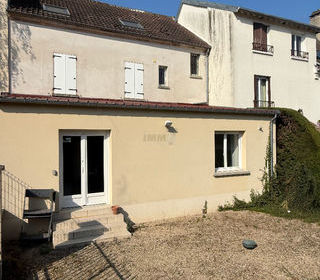  Immeuble � vendre 8 pi�ces 260 m�