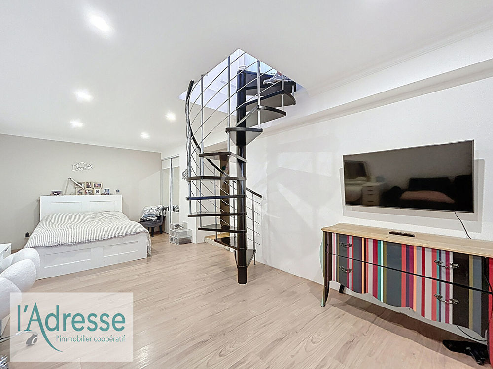 � vendre  Appartement Antibes (06600)