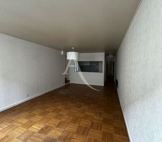  Appartement � louer 3 pi�ces 98 m�