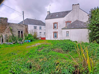  Immeuble � vendre 11 pi�ces 145 m�