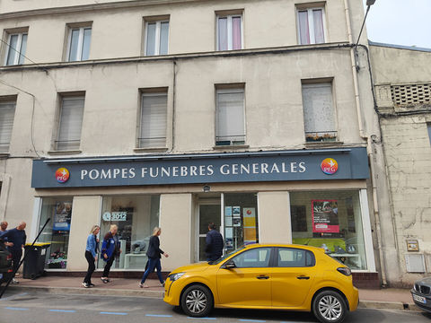 Local commercial - centre-ville de Beaumont-sur-Oise 750 95260 Beaumont sur oise