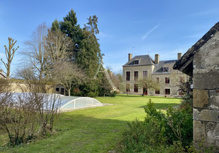  Maison � vendre 10 pi�ces 317 m�