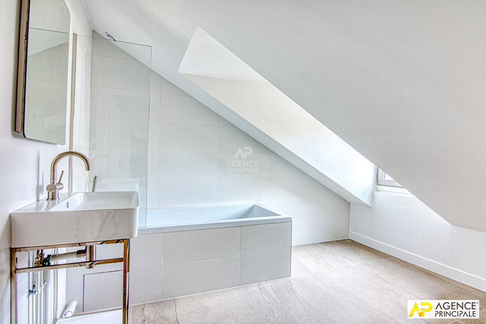 � vendre  Maison Versailles (78000)