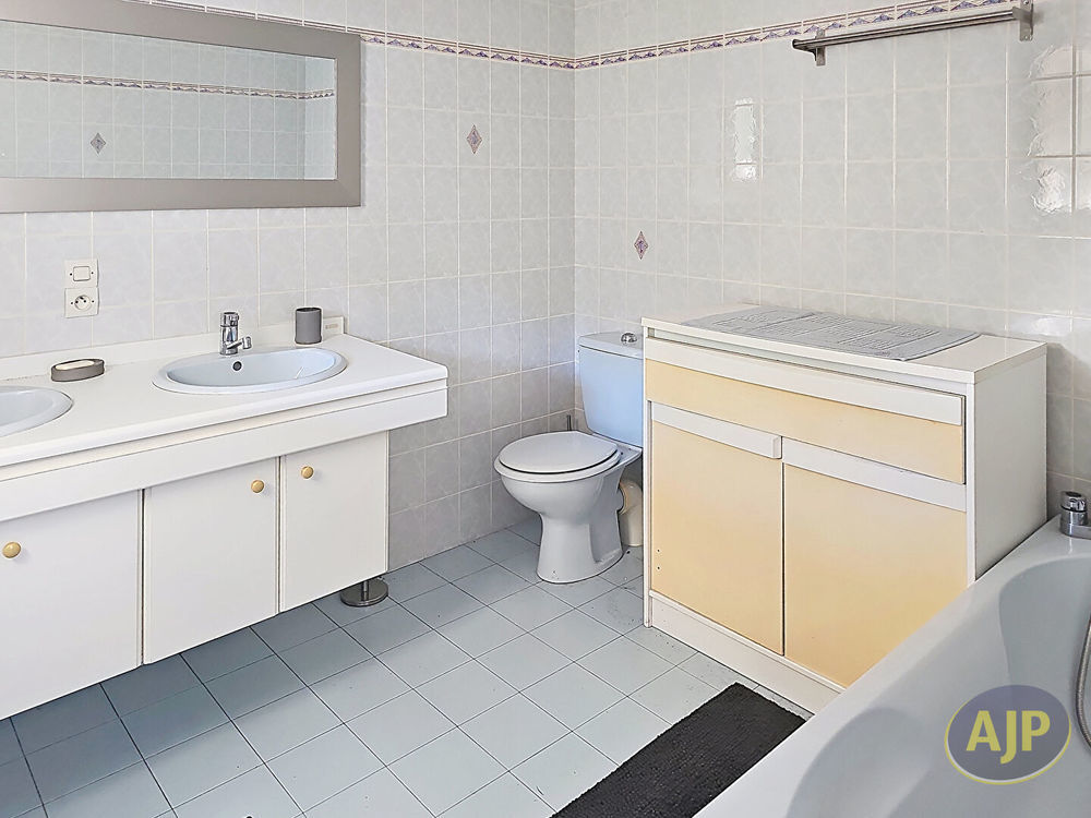 � vendre  Maison Rivedoux-Plage (17940)