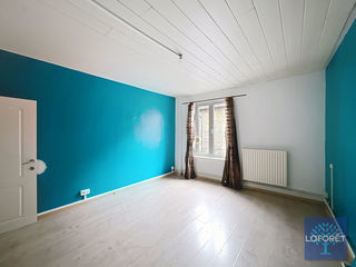  Appartement � vendre 5 pi�ces 77 m�