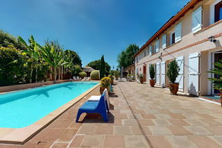  Maison � vendre 15 + pi�ces 550 m�