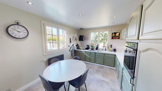  Maison � vendre 8 pi�ces 232 m�