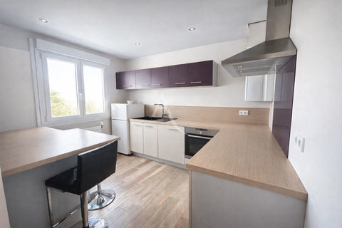  Appartement � vendre 3 pi�ces 82 m�