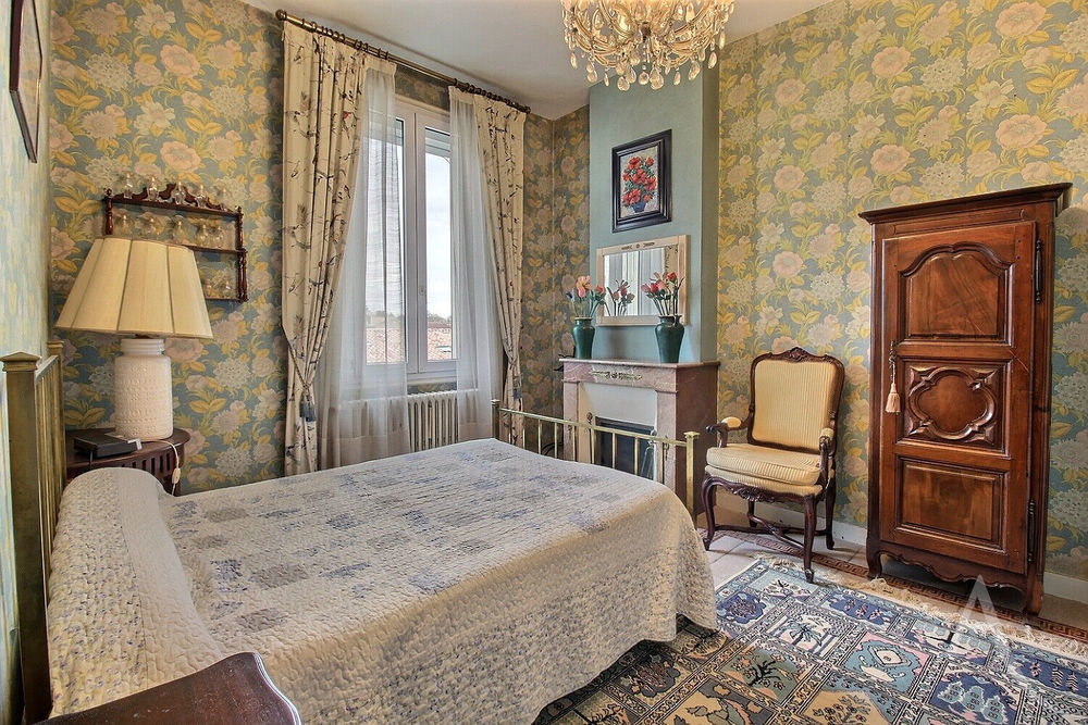 � vendre  Villa L�ognan (33850)