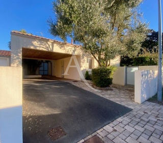  Maison � louer 5 pi�ces 180 m�