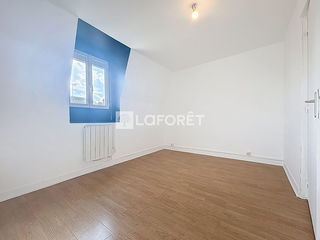  Appartement � louer 4 pi�ces 81 m�