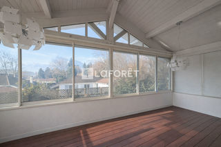  Maison � vendre 5 pi�ces 242 m�