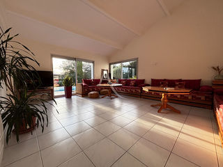  Maison � vendre 6 pi�ces 212 m�