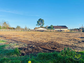  Terrain � vendre 1052 m�