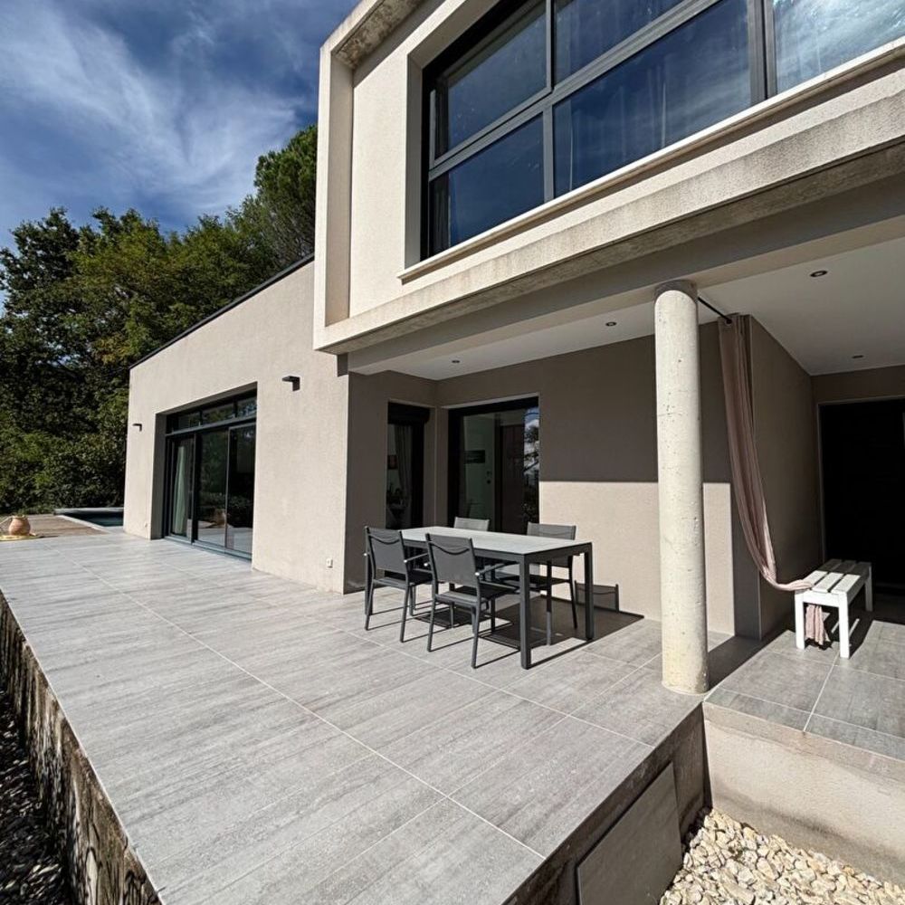 � vendre  Maison Mont�limar (26200)