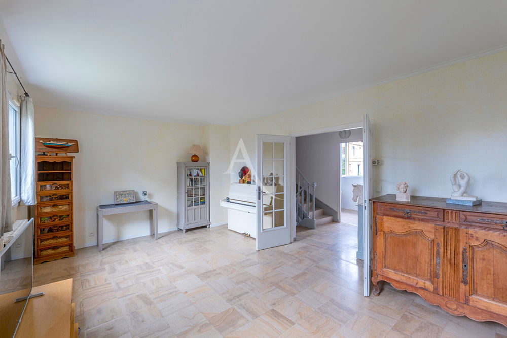 � vendre  Maison Rueil-Malmaison (92500)