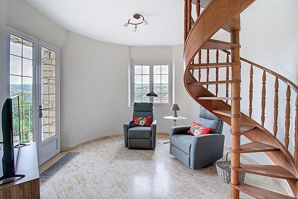 � vendre  Maison Trans-en-Provence (83720)