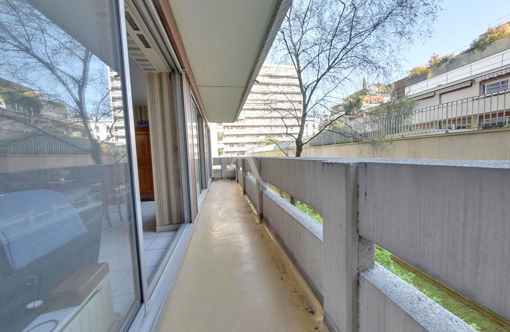 � vendre  Appartement Paris 11