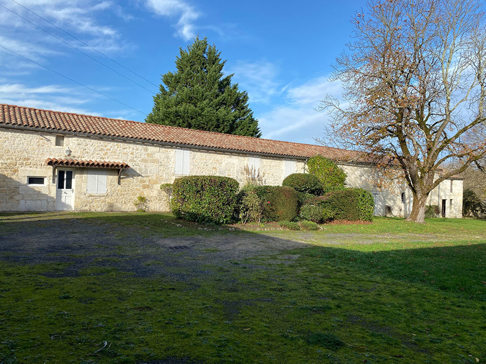 � vendre  Maison Angoul�me (16000)